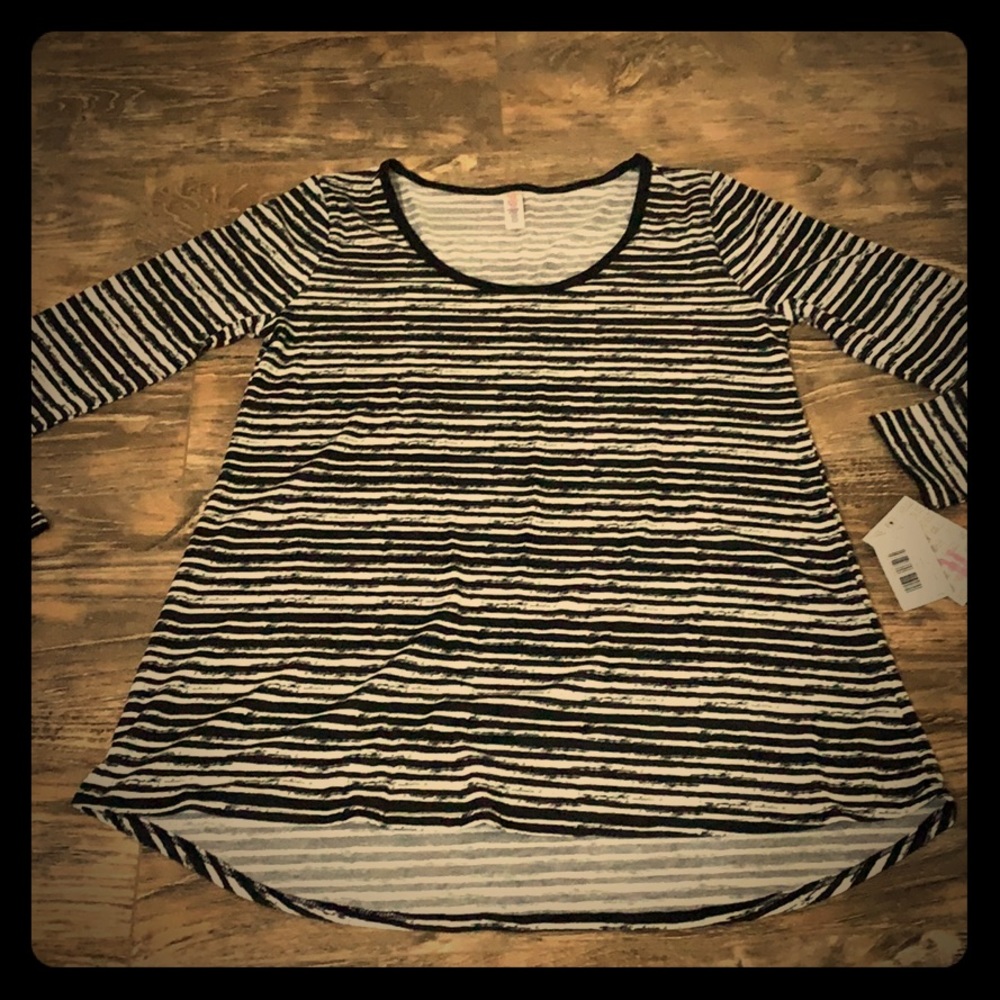 Medium Lularoe Lynnae